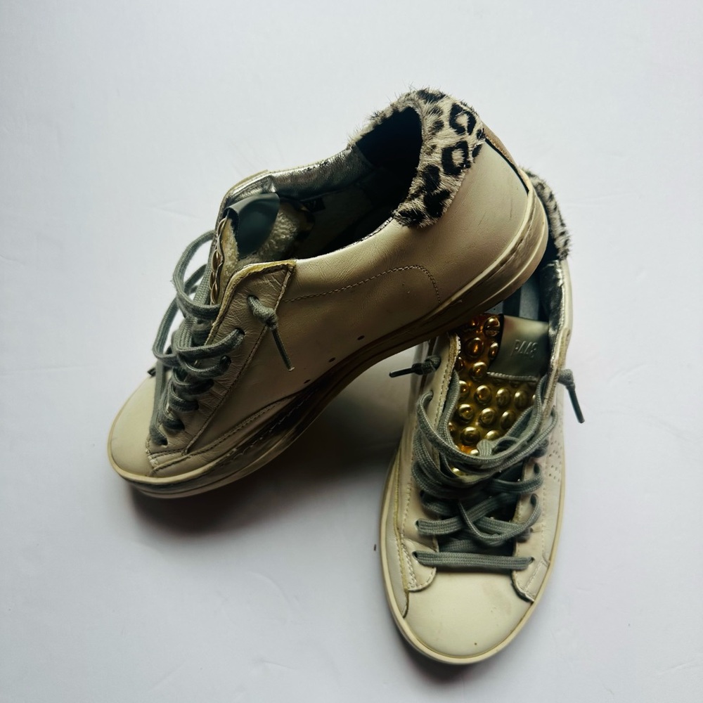 P448 tennis shoes funky style size 37. Italian brand.